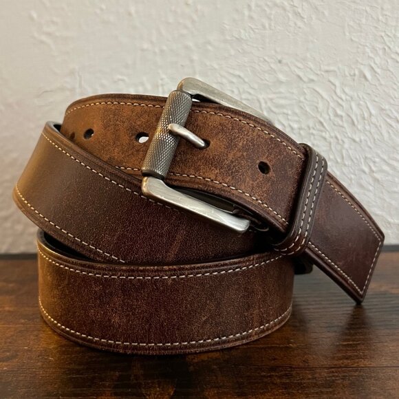 Vintage Coach Distressed Brown Leather Contrast Stitching Mens Belt 42" - Picture 2 of 15